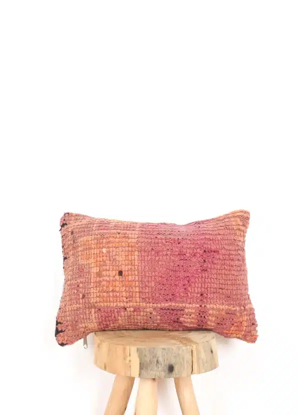 Moroccan Angel Pillow - Luxurious Comfort and Tranquility