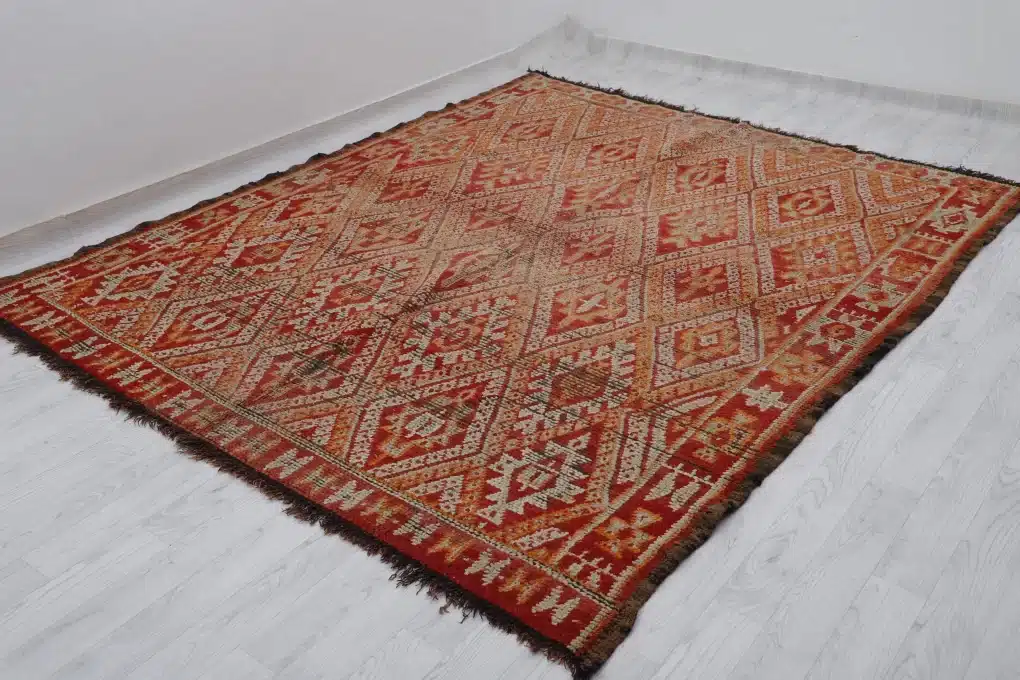 Moroccan vintgae rug, hanmade rug for living room, wool rugs, boujaad rug