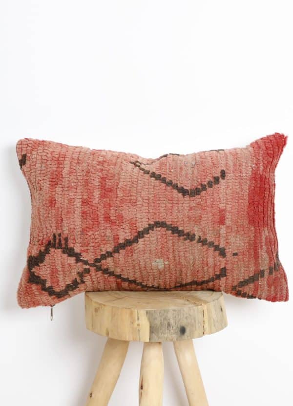 Moroccan Luxury Pillows: Timeless Elegance for Your Home