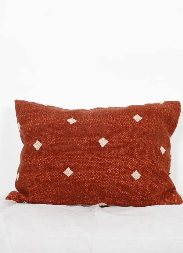 Moroccan Peppermint Pillow - Soft, plush, and infused with the refreshing essence of peppermint for a relaxing sleep.