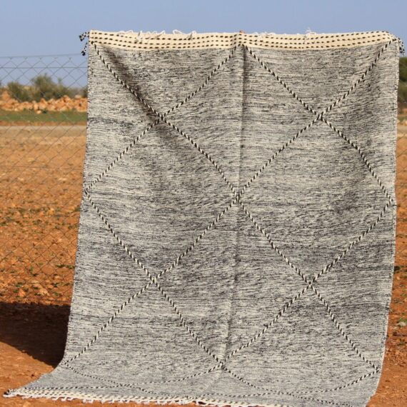 Minimalist Moroccan Kilim Rug with subtle patterns and handwoven craftsmanship