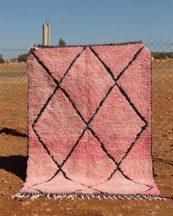 Berber Wool Moroccan Pink Rug with traditional Moroccan patterns