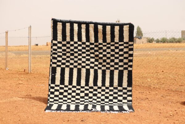 Black and White Checkered Rug – Handcrafted Moroccan Wool Rug