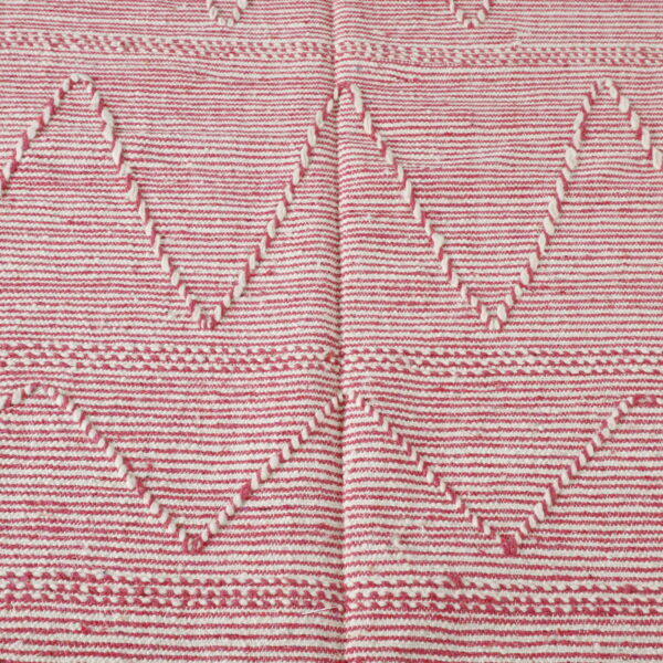 Pink Moroccan Kilim with Geometric Diamond Pattern - Image 4