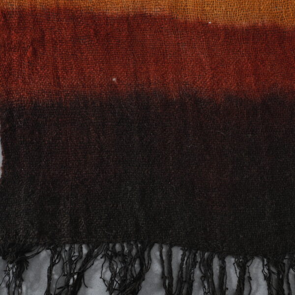 Traditional Berber Veil with Earthy Hues & Henna-Dyed Moroccan Craftsmanship - Image 5