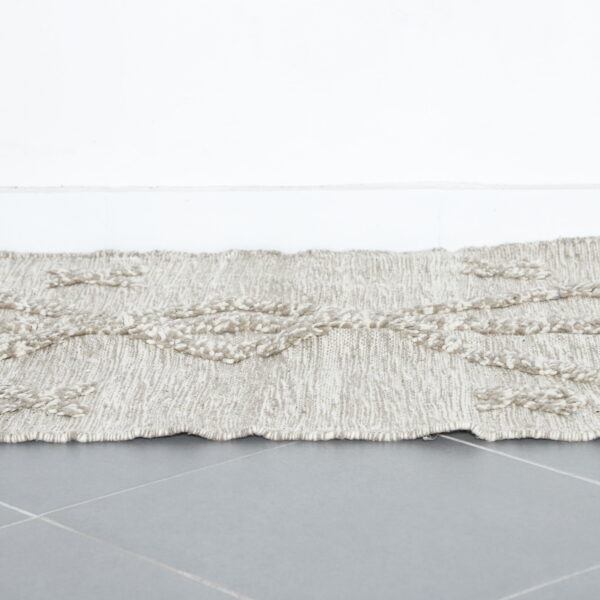 Neutral Moroccan Beni Ourain Kilim with Diamond Motif - Image 7