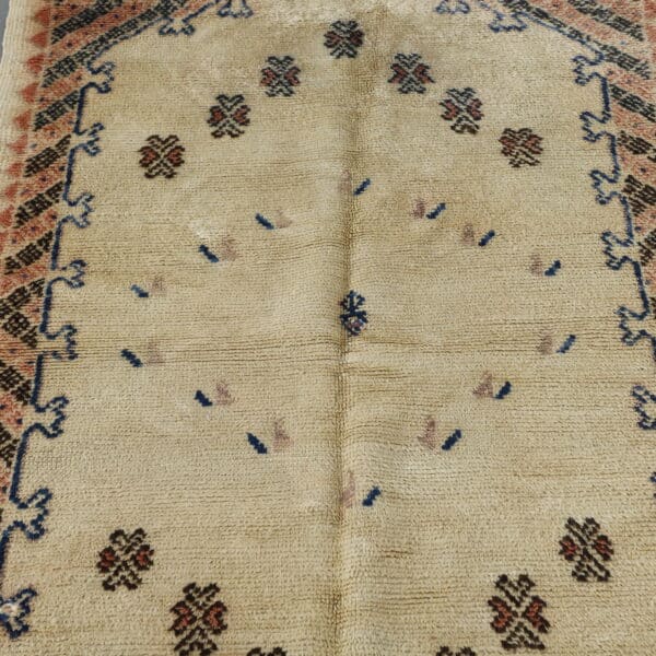 Handmade Moroccan Berber Prayer Rug - Image 3