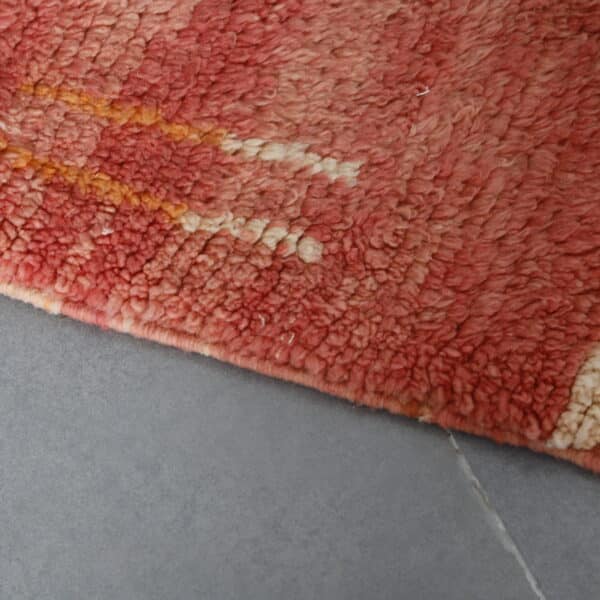 Handmade Moroccan Beni Ouarain Rug with Color Block and Minimalist Symbols - Image 3