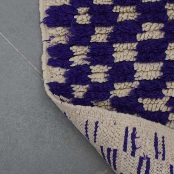 Handmade Moroccan Beni Ouarain Checkered Rug - Image 3