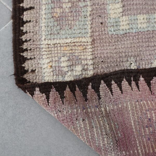 Vintage Handmade Moroccan Kilim with Geometric Design - Image 2