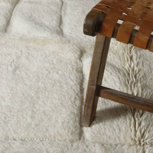 Large Handmade Moroccan Beni Ouarain Rug with Minimalist Geometric Design - Image 6