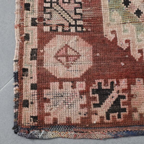 Vintage Handmade Moroccan Kilim with Intricate Geometric Design - Image 3