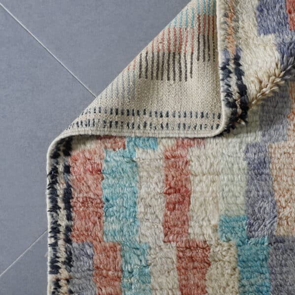 Boujaad Rug 9.5x6.9 Ft – Handmade Moroccan Wool Rug - Image 5