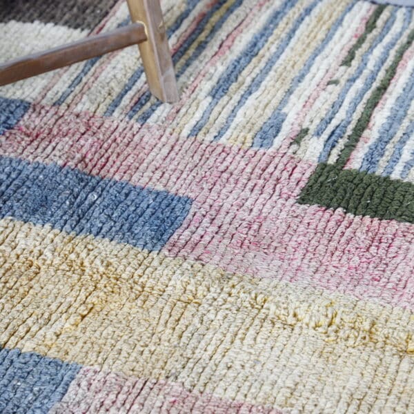 Boujaad Rug 9.4x6.4 Ft – Handmade Moroccan Wool Rug - Image 6