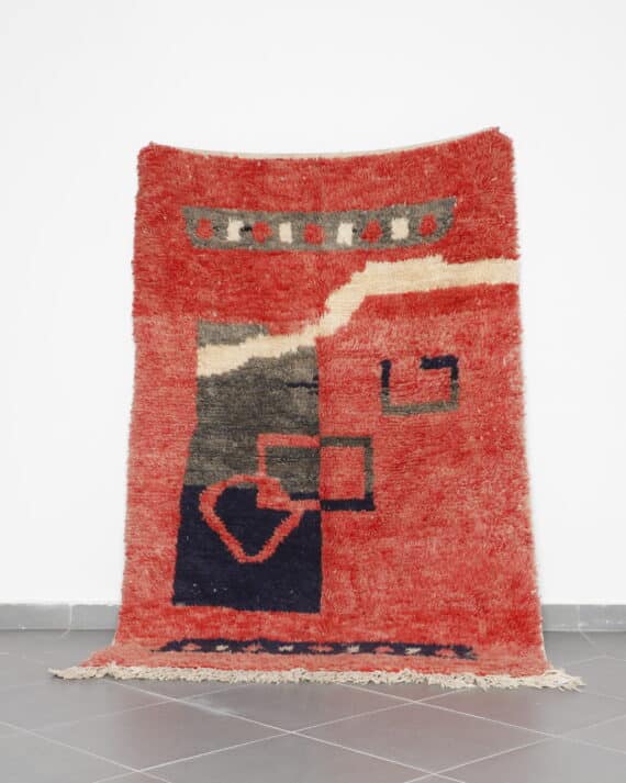 Boujaad Carpet 7.5x5.1 Ft handmade in Morocco with Amazigh motifs