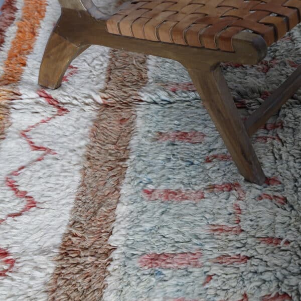 Boujaad Rug 7.9x5.1 Ft – Handmade Moroccan Wool Rug - Image 6