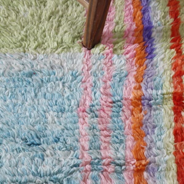 Abstract Boujaad Rug 5.3x6.9 Ft – Handmade Moroccan Wool - Image 5