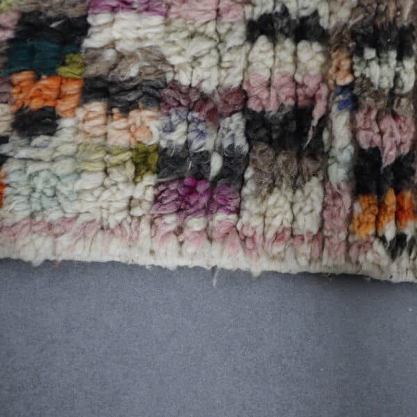 Geometric Boujaad Rug 8.2x5.2 Ft – Handmade Moroccan Wool - Image 6