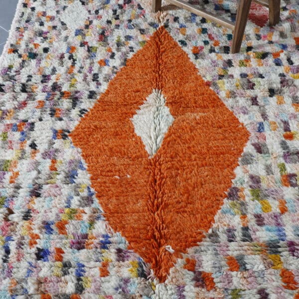 Geometric Boujaad Rug 8.2x5.2 Ft – Handmade Moroccan Wool - Image 2