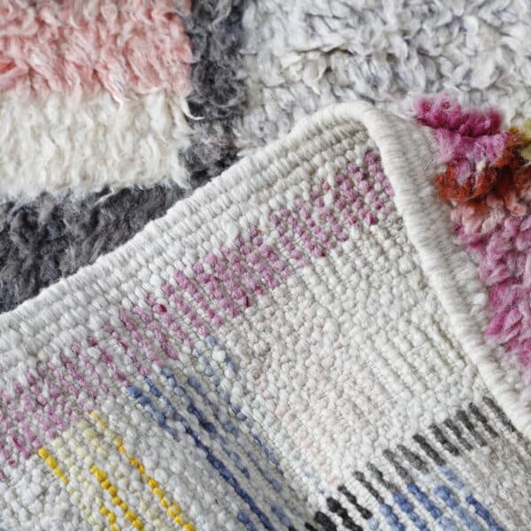 Abstract Boujaad Rug 7.7x5.2 Ft – Handmade Moroccan Wool - Image 3