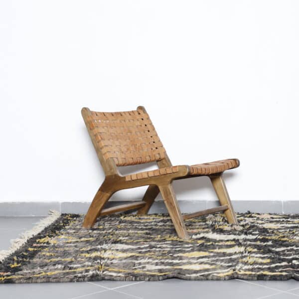 Boujaad Rug 7.9x5.6 Ft – Handmade Moroccan Wool Rug - Image 3