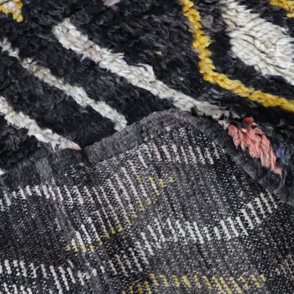 Boujaad Rug 7.9x5.6 Ft – Handmade Moroccan Wool Rug - Image 5