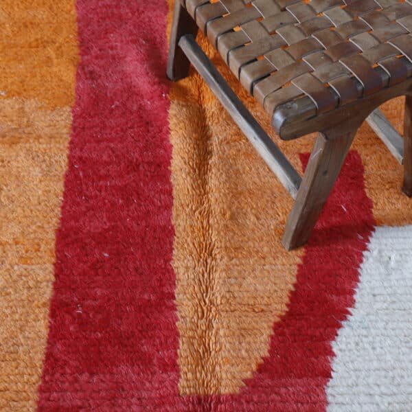 Boujaad Rug 8.9x5.4 Ft – Handmade Moroccan Wool Rug - Image 3