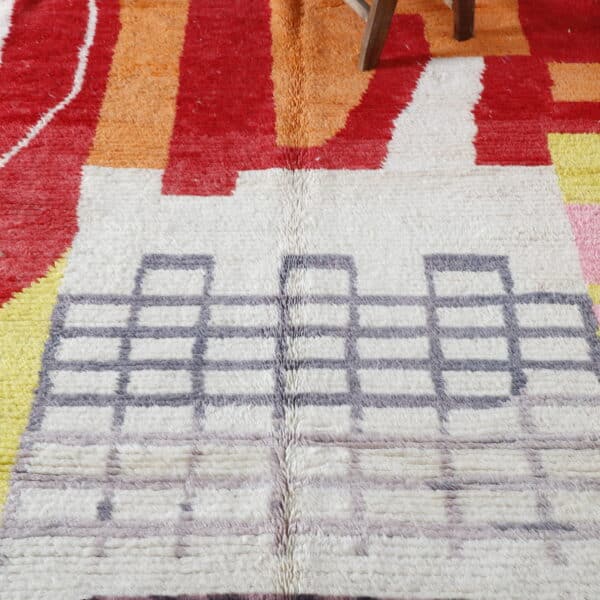 Boujaad Rug 8.9x5.4 Ft – Handmade Moroccan Wool Rug - Image 5