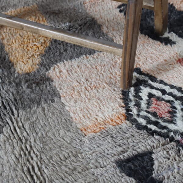 Abstract Boujaad Rug 8.8x6.2 Ft – Handmade Moroccan Wool - Image 6