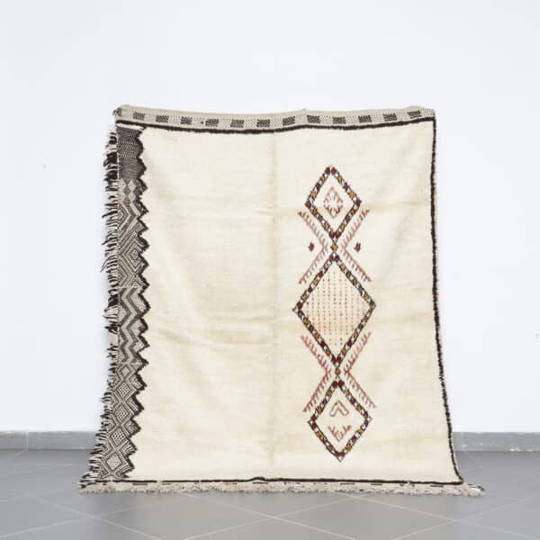 Taznakht Rug 7.1x5.7 Ft handmade in Morocco with Amazigh tribal motifs