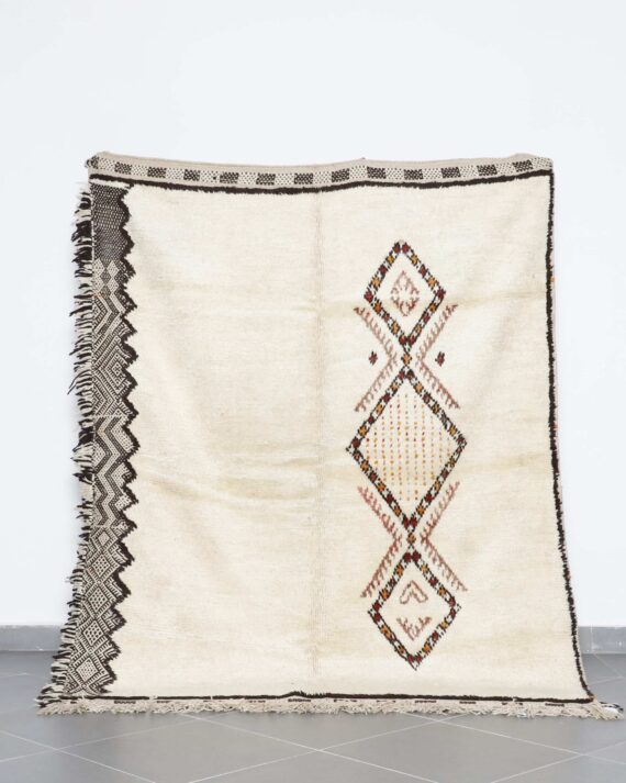 Taznakht Rug 7.1x5.7 Ft handmade in Morocco with Amazigh tribal motifs