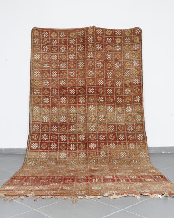 Vintage Beni Mguild 11.6x6.1 Ft handknotted in Morocco with Amazigh motifs