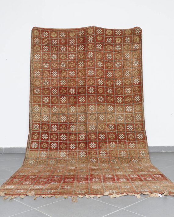 Vintage Beni Mguild 11.6x6.1 Ft handknotted in Morocco with Amazigh motifs