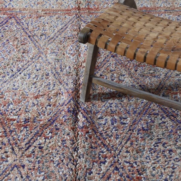 Vintage Beni Mguild 9.4x6.6 Ft – Handknotted Moroccan Wool - Image 2