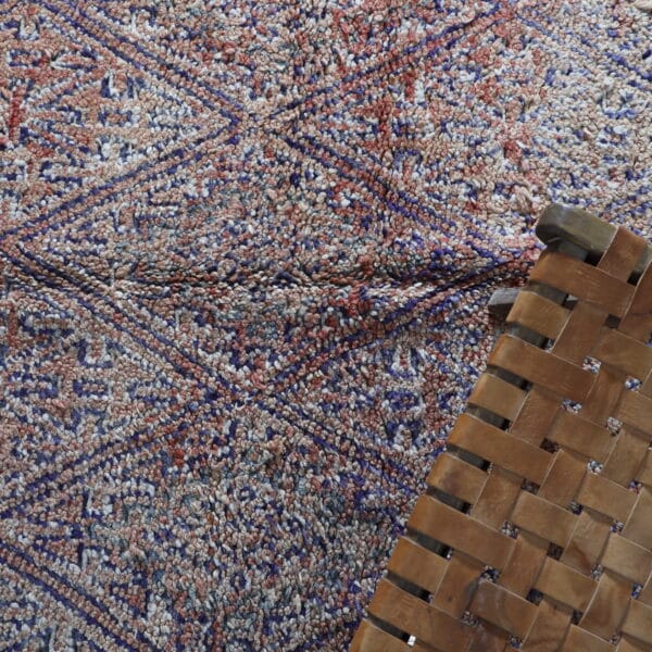 Vintage Beni Mguild 9.4x6.6 Ft – Handknotted Moroccan Wool - Image 3