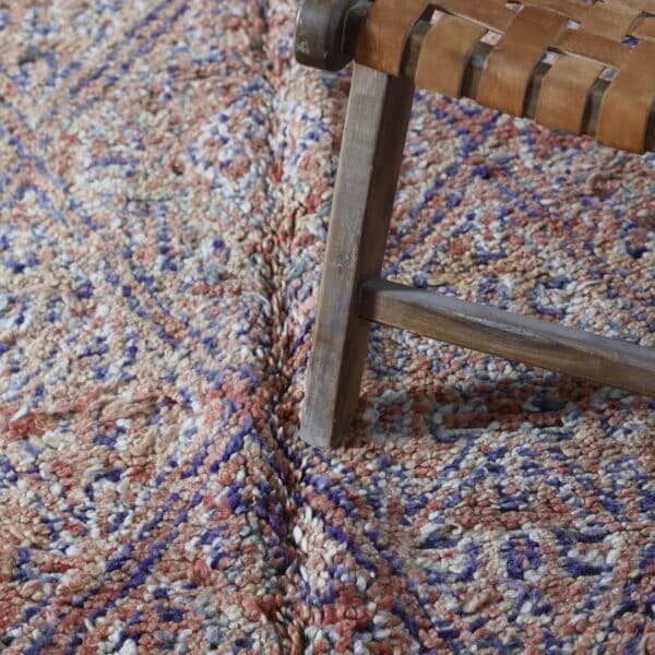 Vintage Beni Mguild 9.4x6.6 Ft – Handknotted Moroccan Wool - Image 4