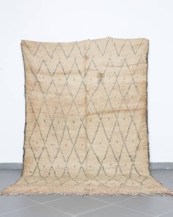 Vintage Oulmes Rug 10.0x6.3 Ft handknotted in Morocco with faded cream tribal motifs