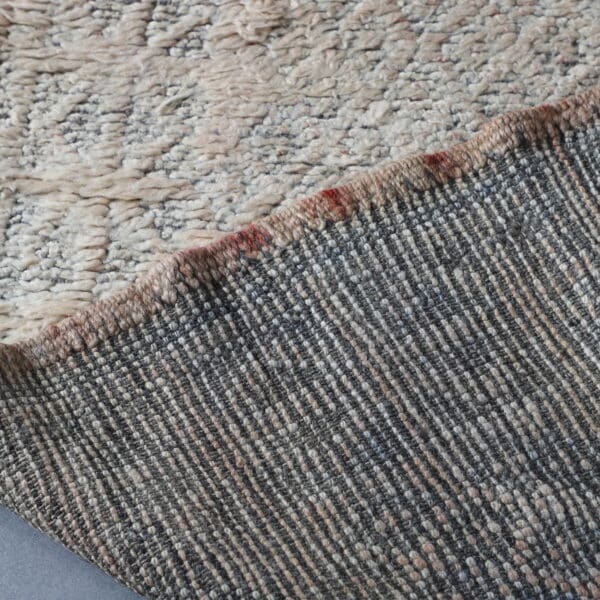 Vintage Beni Mguild 9.6x6.8 Ft – Handknotted Moroccan Wool Rug - Image 5