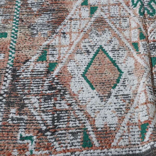 Vintage Zayan Rug 8.9x5.6 Ft – Handknotted Moroccan Wool - Image 2