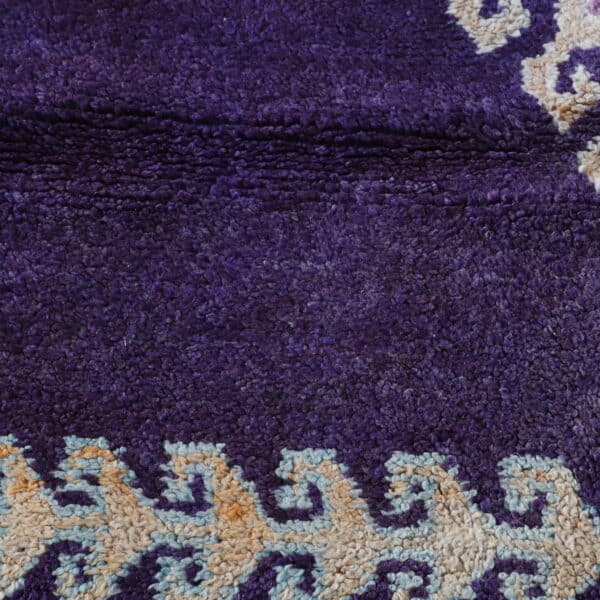 Vintage Boujaad Carpet 8.0x5.5 Ft – Handknotted Mauve Wool Rug - Image 5