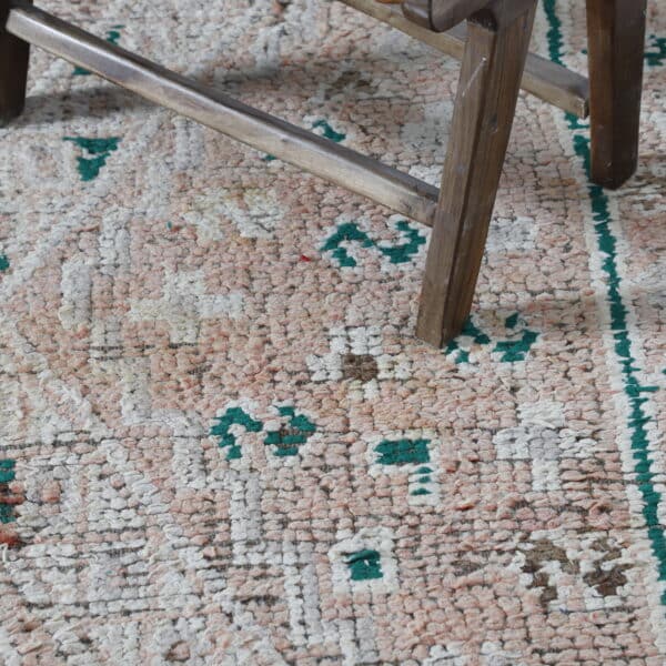 Vintage Zayan Moroccan Rug 9.6x5.8 Ft – Handknotted Wool - Image 4