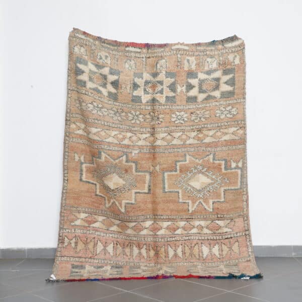 Vintage Boujaad Rug 7.5x5.6 Ft handknotted in Morocco with tribal motifs
