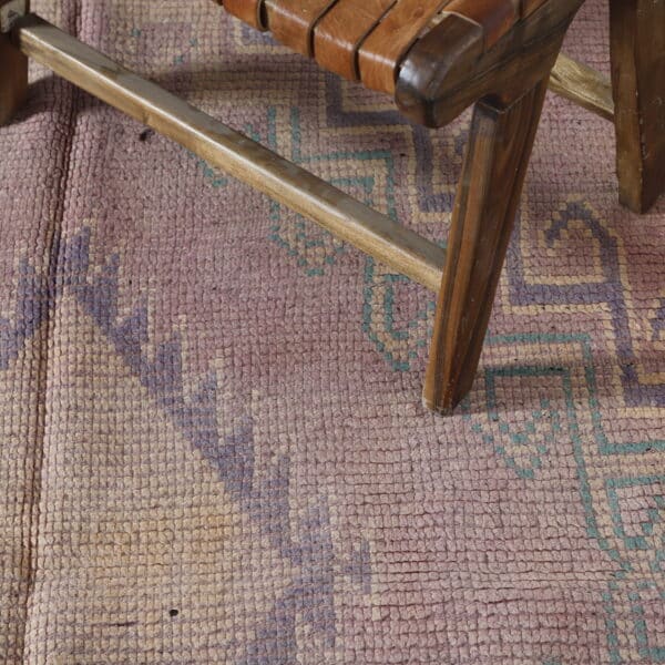 Old Bousbaa Carpet 9.0x5.4 Ft – Handknotted Moroccan Wool - Image 2