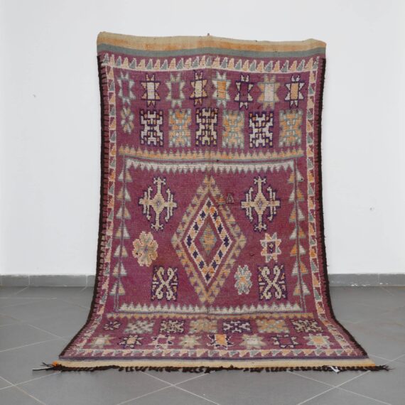 Old Bousbaa Rug 10.0x5.2 Ft handknotted in Morocco