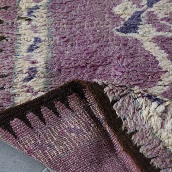 Oulad Bousbaa Vintage Rug 10.8x5.5 Ft – Handknotted Wool - Image 4