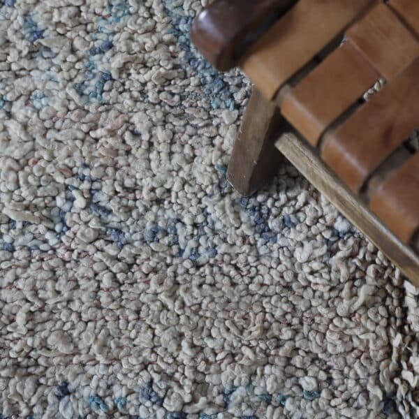 Old Beni Mguild Carpet 8.0x5.4 Ft – Handknotted Moroccan Wool - Image 3