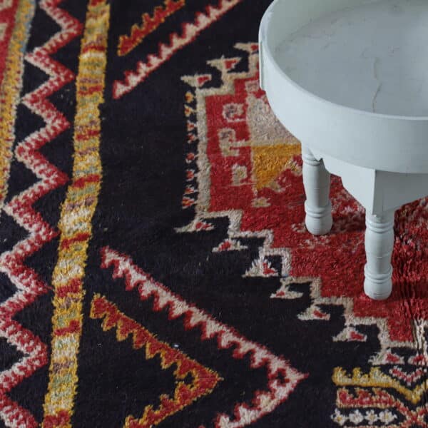 Long Taznakht Rug 9.7x4.8 ft – Handknotted Vintage Wool - Image 5