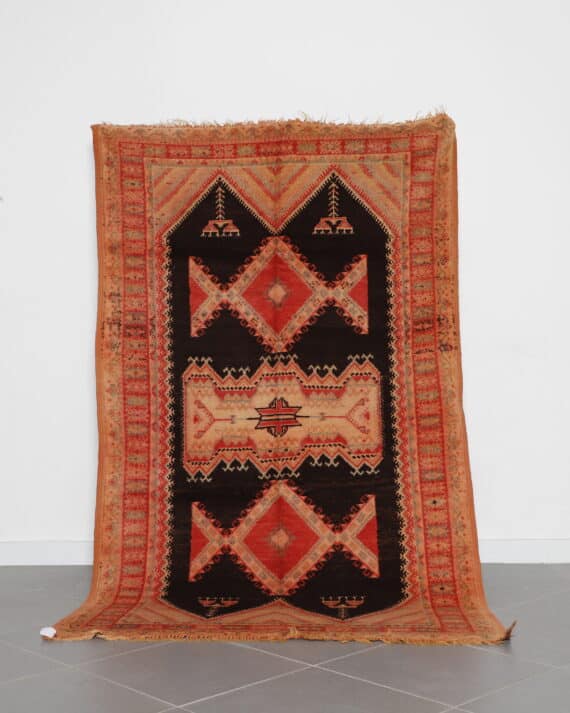 Vintage Taznakht Rug with Hannouka Jewish design