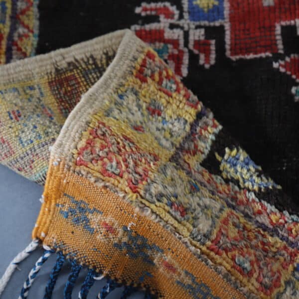 Soft Taznakht Rug 4.6x2.8 Ft – Handcrafted Wool Beauty - Image 4