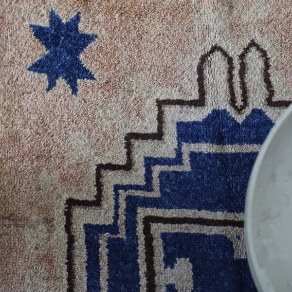 Vintage Taznakht Rug 5.4x3.4 Ft – Moroccan Wool Carp - Image 6
